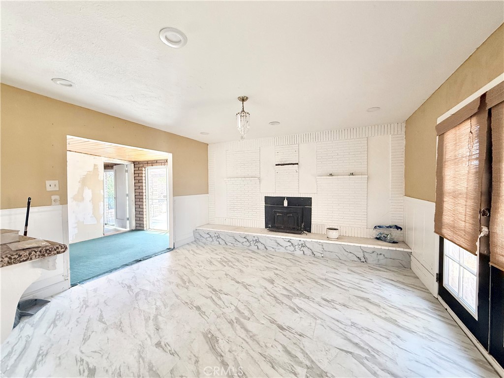 135 South Broadway Street Ridgecrest, CA 93555 - Photo 11 of 46