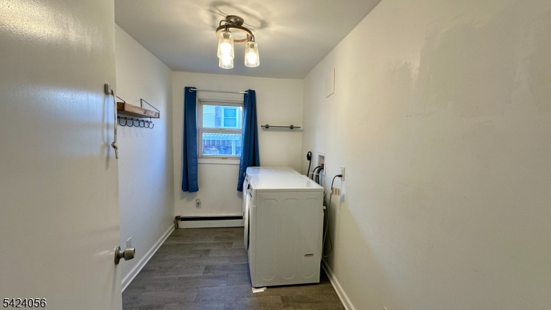 529 Valley Road, Unit 1 Roselle Park, NJ 07204 - Photo 3 of 10