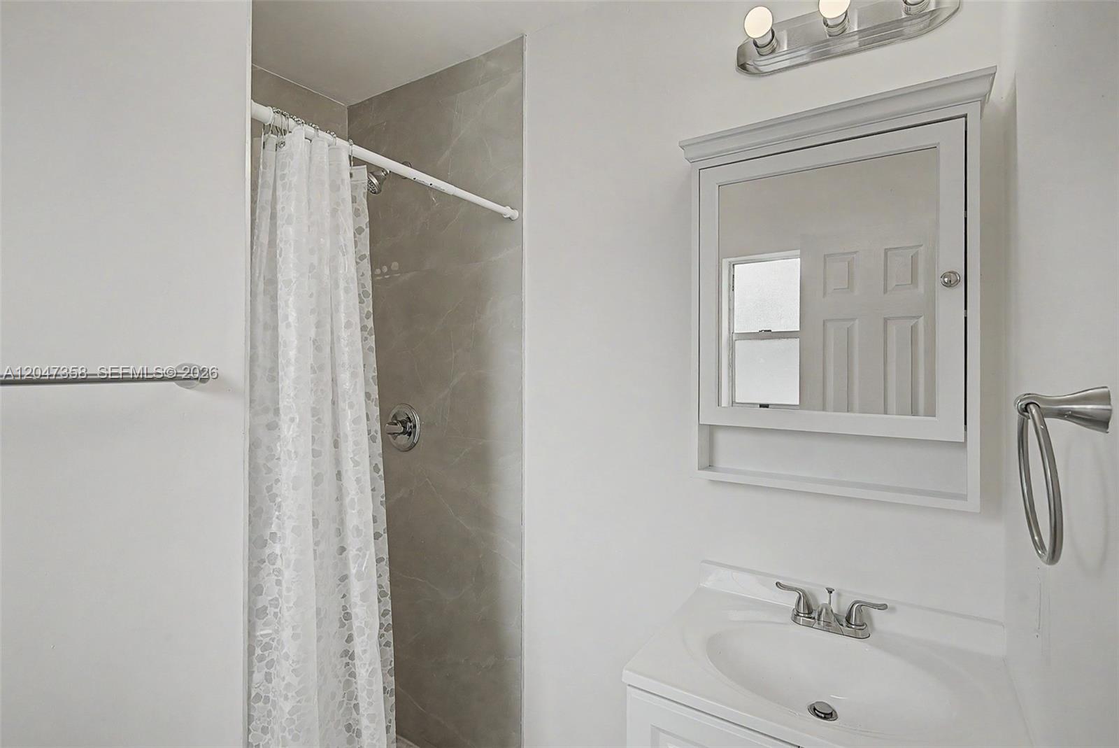 1021 Southwest 3rd Street, Unit 6 Miami, FL 33130 - Photo 14 of 15