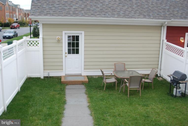 3960 Addison Woods Road Frederick, MD 21704 - Photo 6 of 21 Exterior (Rear)