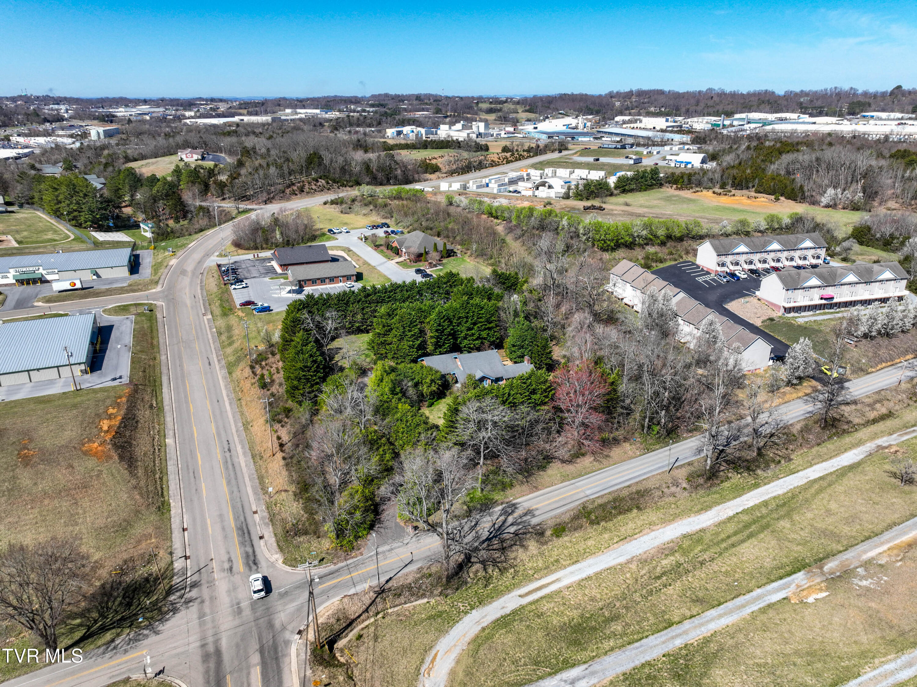 415 Fairgrounds Road Greeneville, TN 37745 - Photo 3 of 68 3