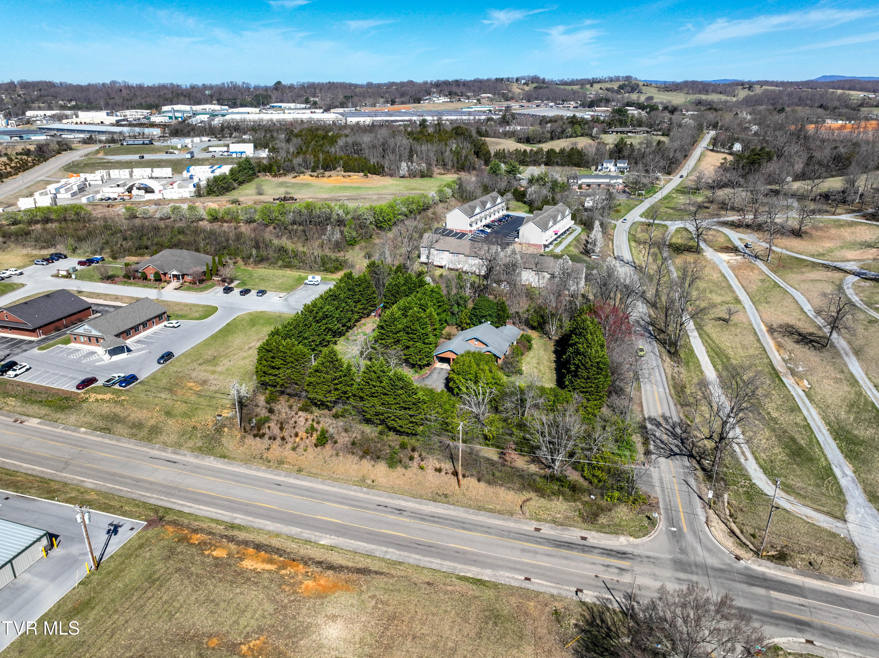 415 Fairgrounds Road Greeneville, TN 37745 - Photo 4 of 68 4