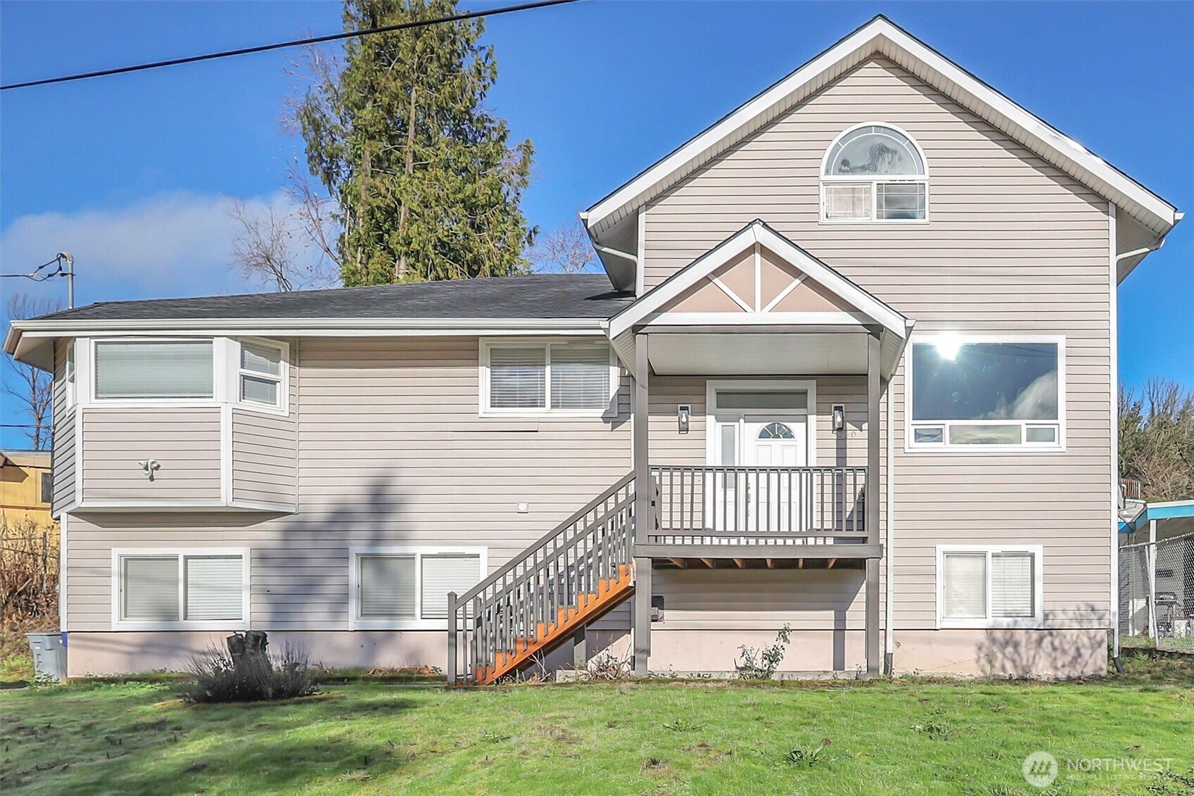 6230 South Langston Road Seattle, WA 98178 - Photo 1 of 37 Gallery Image 1