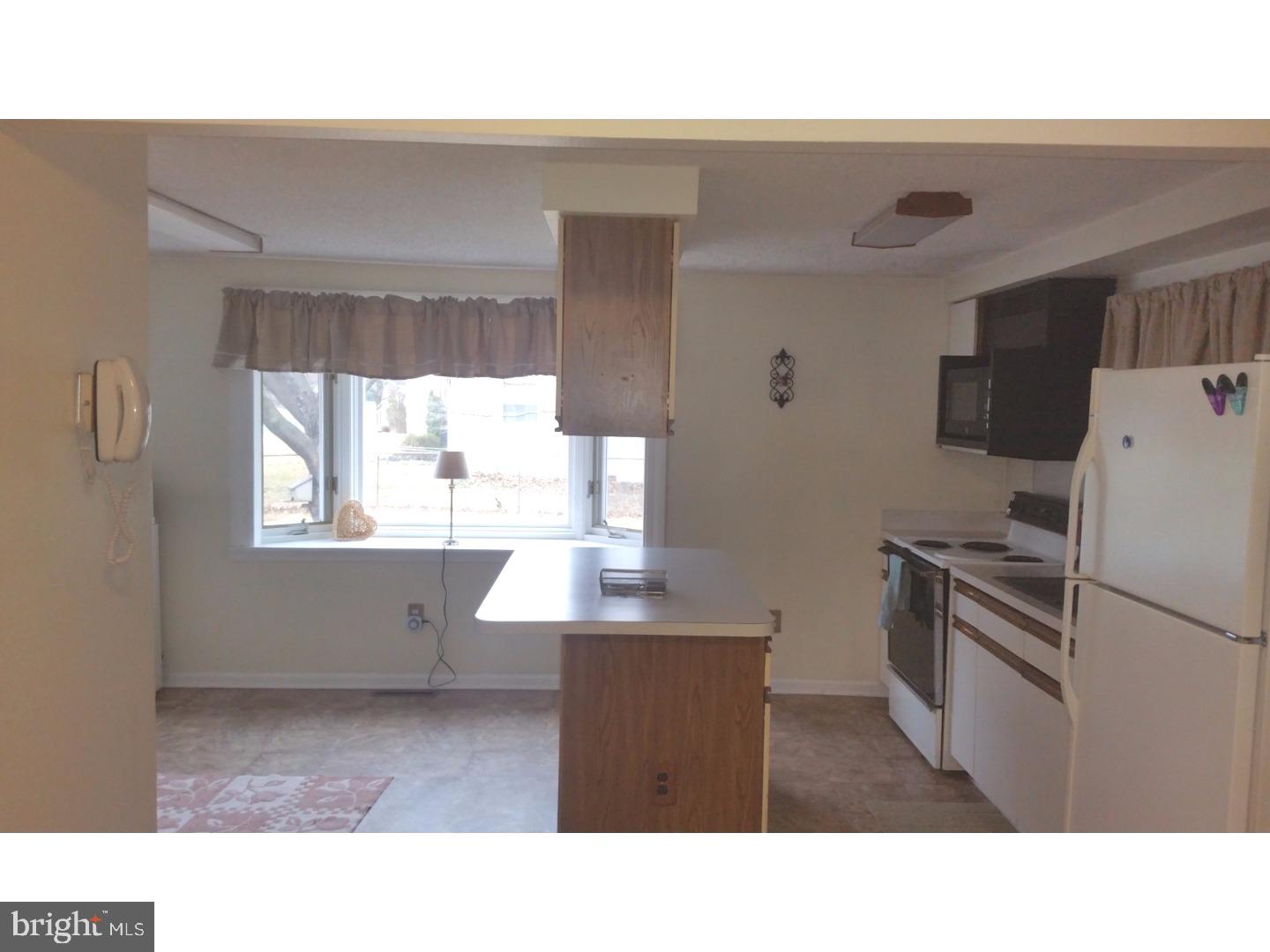 175 Swedesboro Road Gibbstown, NJ 08027 - Photo 8 of 23 Kitchen