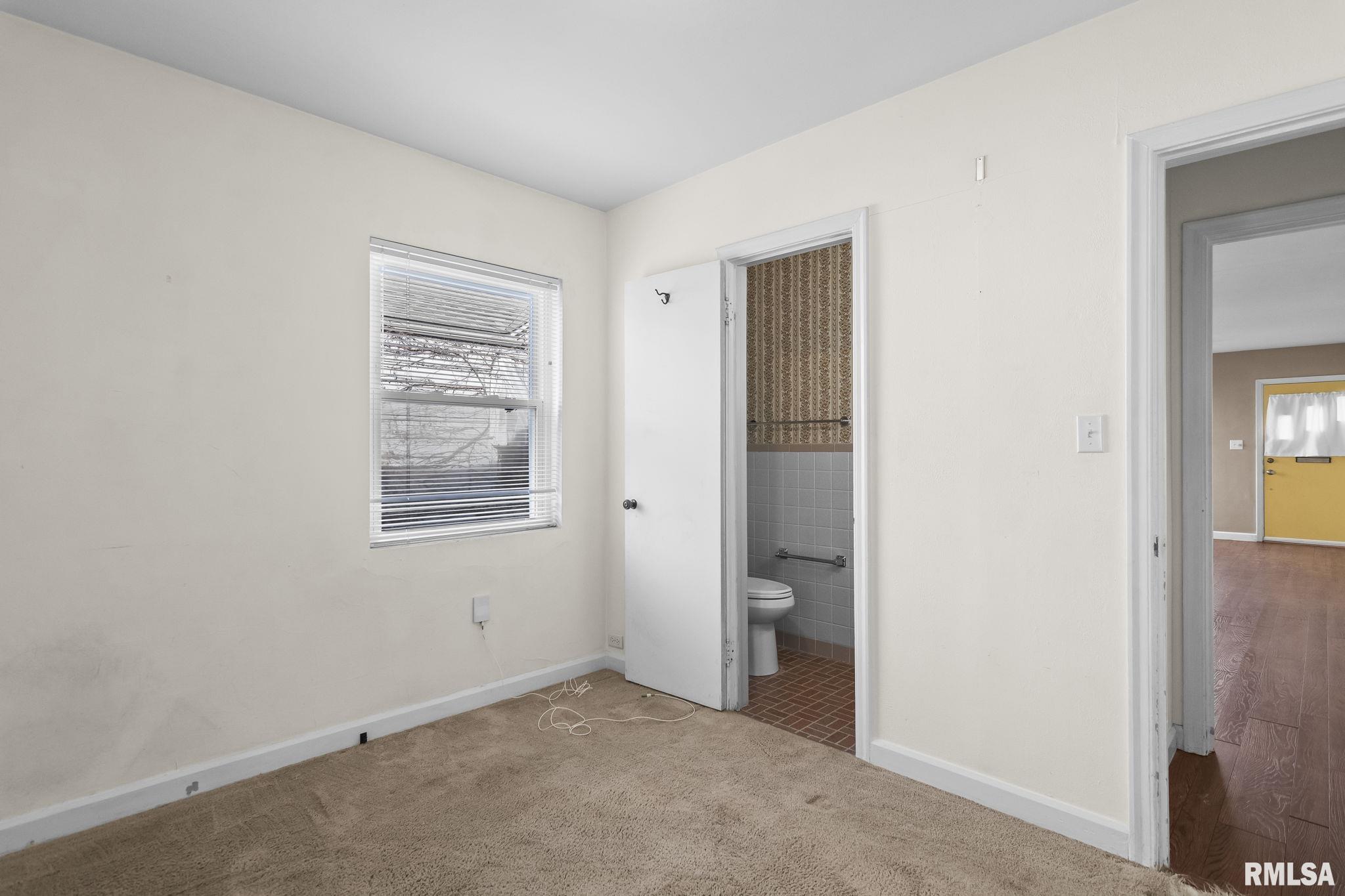 2029 South Walnut Street Springfield, IL 62704 - Photo 14 of 37