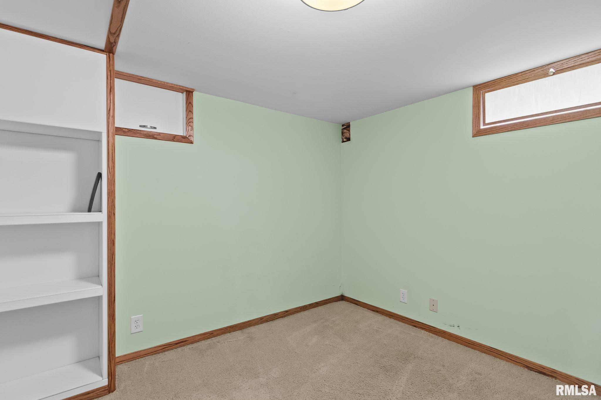 2029 South Walnut Street Springfield, IL 62704 - Photo 24 of 37