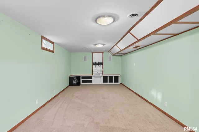 $164,900 | 2029 South Walnut Street, Springfield, IL 62704