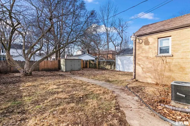 $164,900 | 2029 South Walnut Street, Springfield, IL 62704