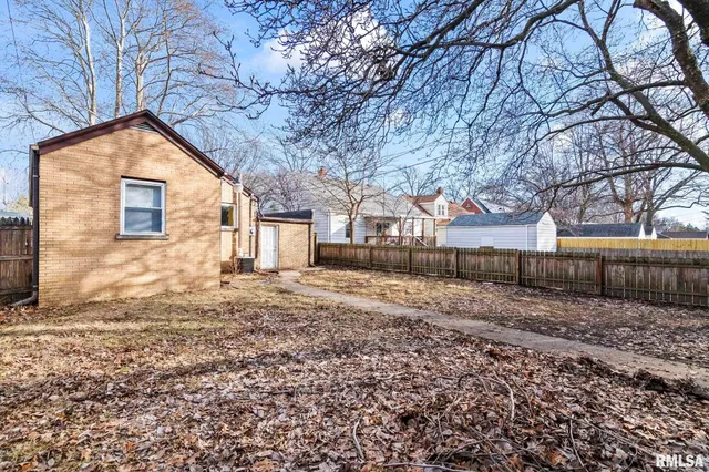 $164,900 | 2029 South Walnut Street, Springfield, IL 62704