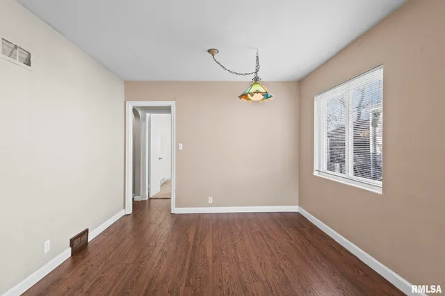 $164,900 | 2029 South Walnut Street, Springfield, IL 62704