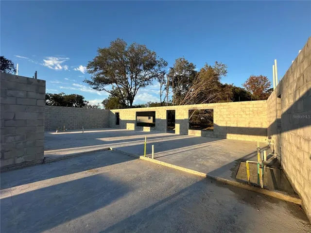 a view of a outdoor space