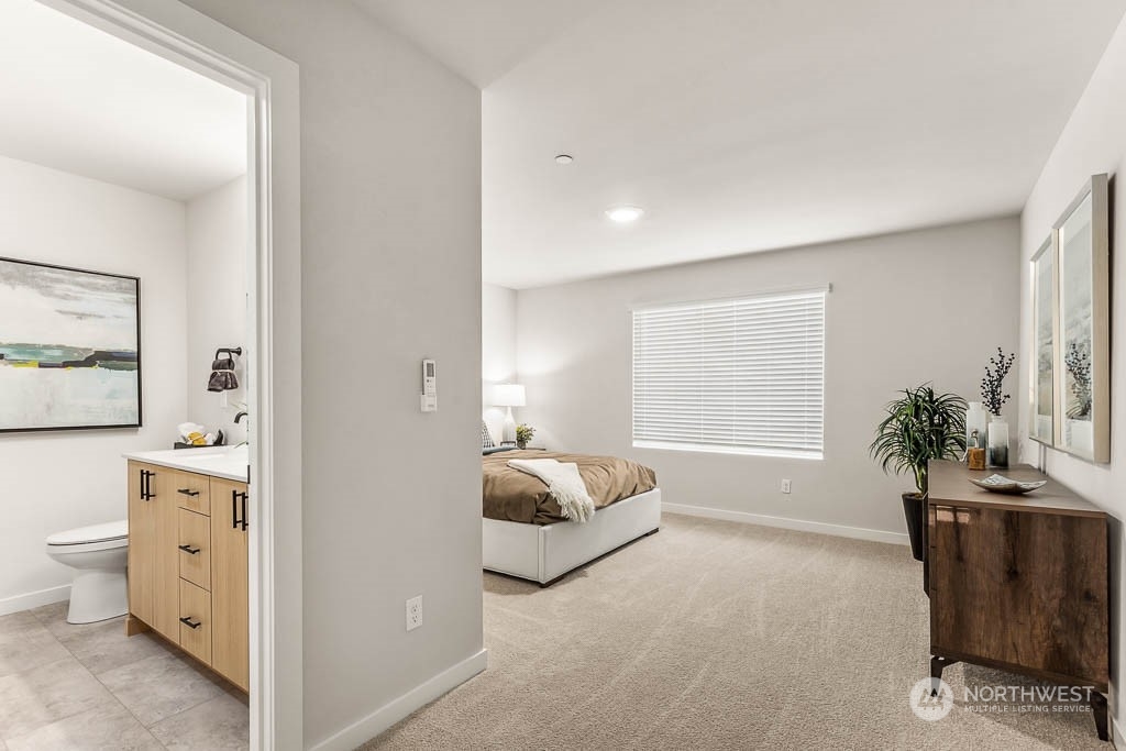 16124 Cascadian Way, Unit H2 Bothell, WA 98012 - Photo 15 of 24 Gallery Image 15
