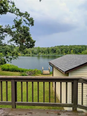 $140,000 | 697 Parkers Lake Drive, Perryville, MO 63775