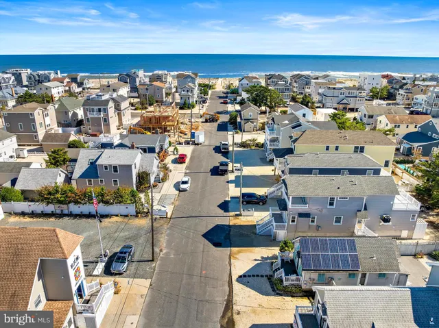 $999,000 | 12 East Winifred Avenue, Long Beach Township, NJ 08008