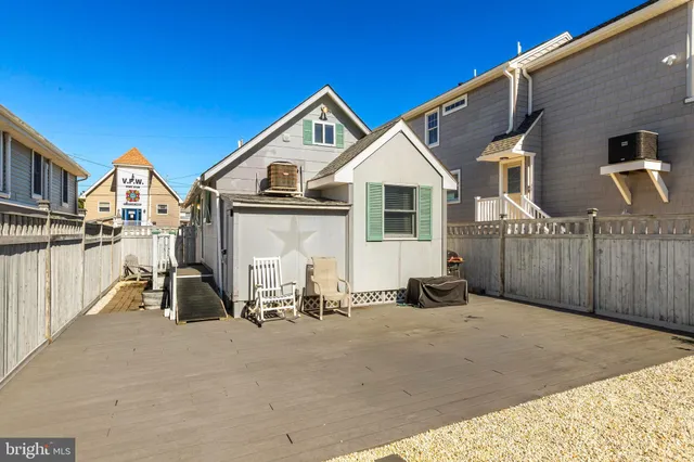 $999,000 | 12 East Winifred Avenue, Long Beach Township, NJ 08008