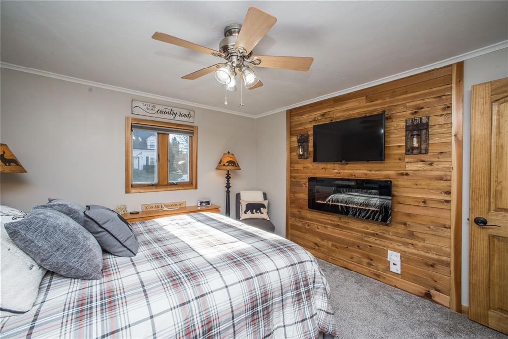 644 Greenlee Road Pittsburgh, PA 15227 - Photo 12 of 25 Gallery Image 12