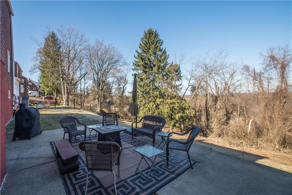 644 Greenlee Road Pittsburgh, PA 15227 - Photo 22 of 25 Gallery Image 22