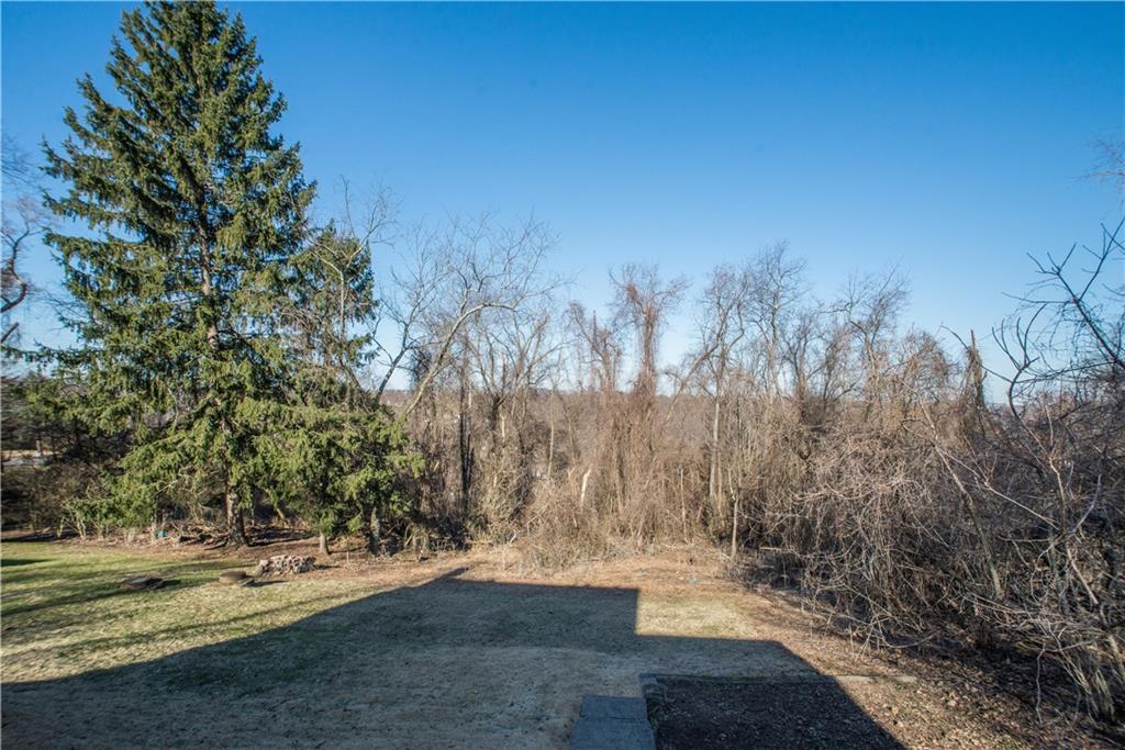 644 Greenlee Road Pittsburgh, PA 15227 - Photo 24 of 25 Gallery Image 24