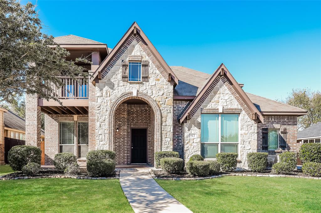 913 Willow Crest Drive Midlothian, TX 76065 - Photo 1 of 17