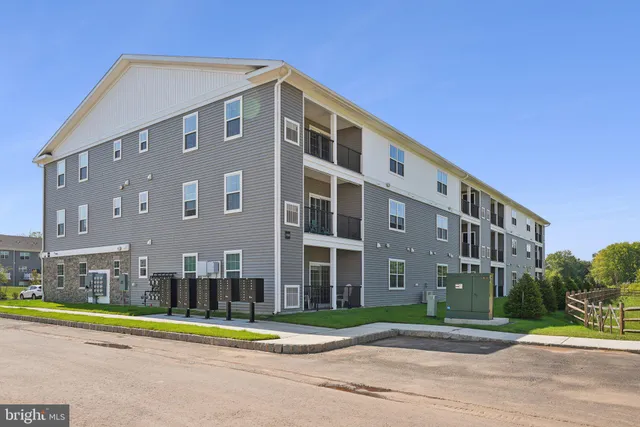 $2,750 | 5104 Mary Ashby Way, Pennington, NJ 08534