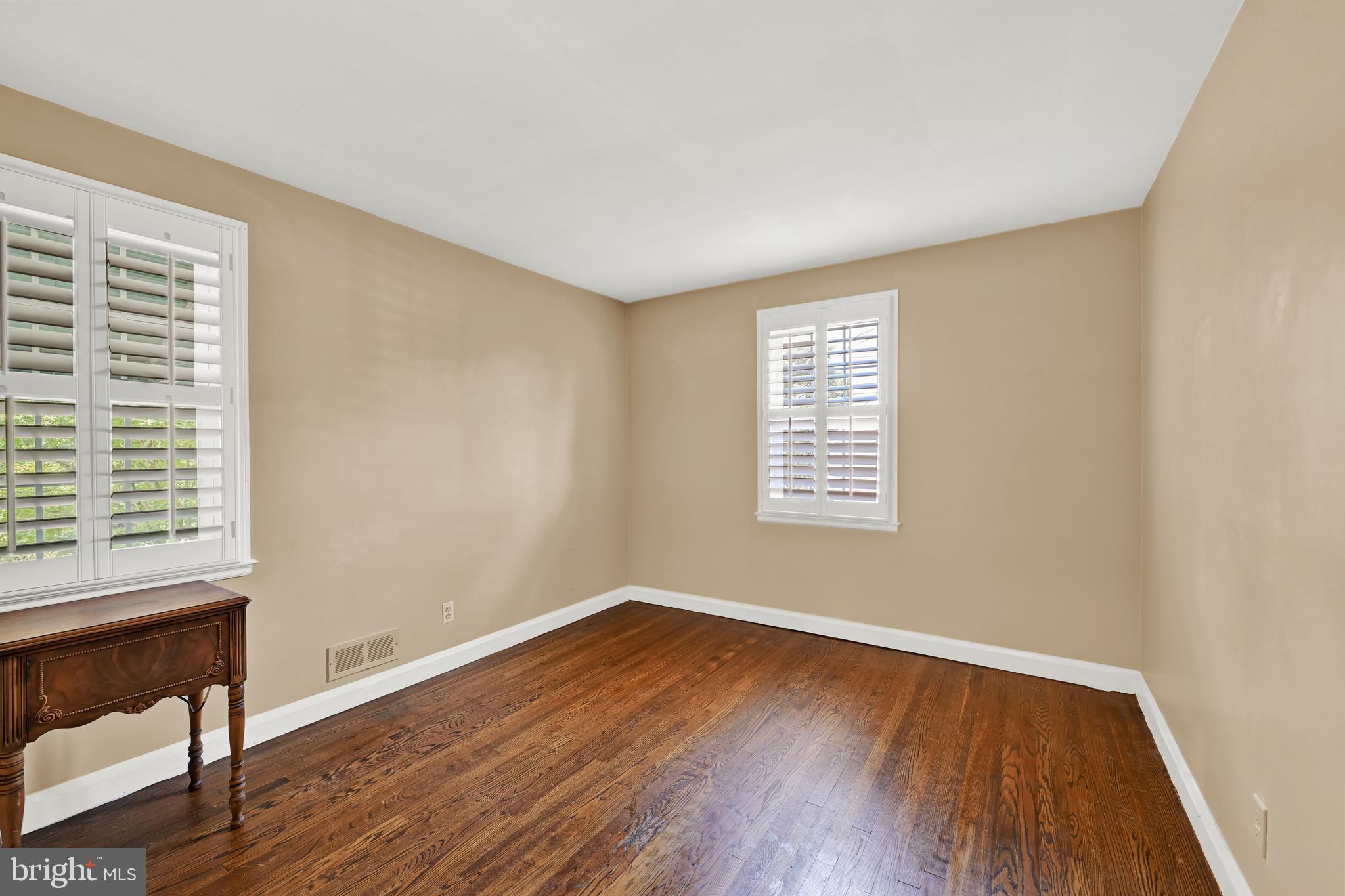 1840 Locust Ridge Road Lutherville-Timonium, MD 21093 - Photo 22 of 39 First Floor Bedroom