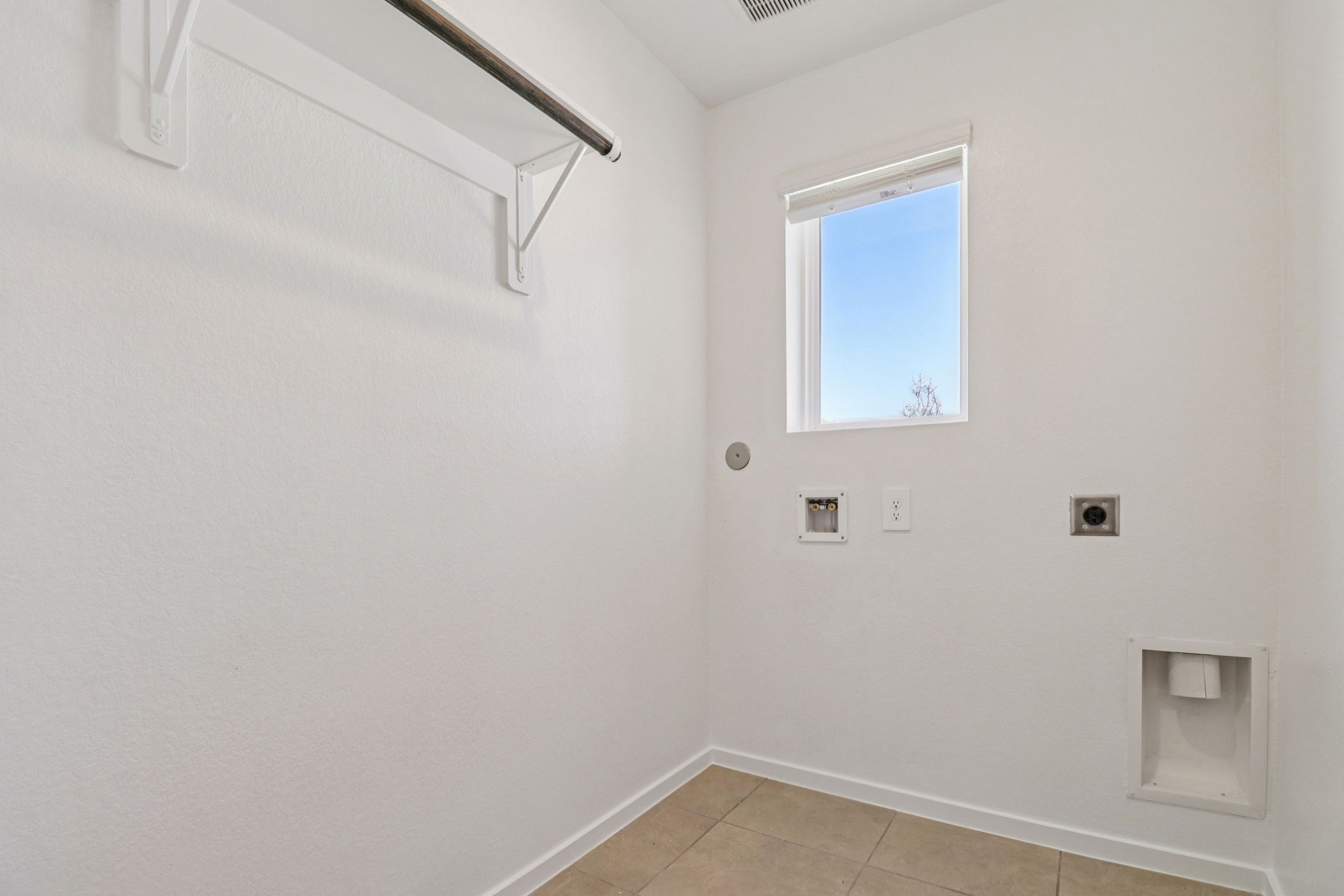 14150 Granger Pointe Lane Conroe, TX 77302 - Photo 14 of 32