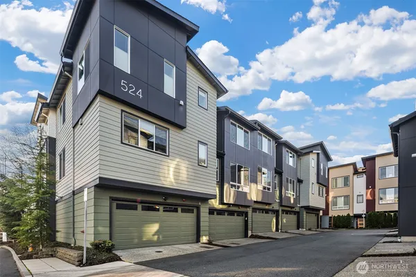 $800,000 | 524 238th Place Southeast, Unit C, Bothell, WA 98021