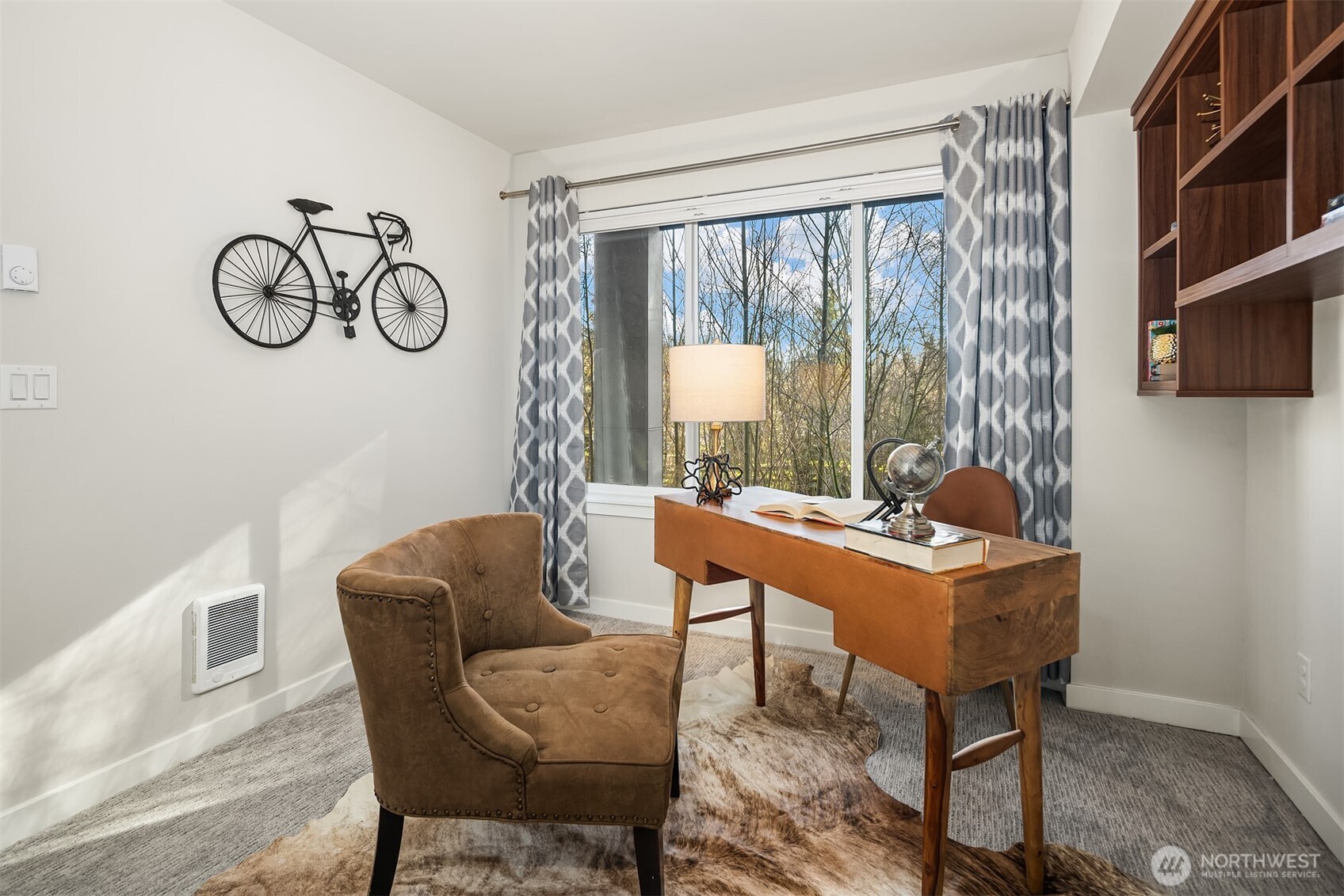 524 238th Place Southeast, Unit C Bothell, WA 98021 - Photo 3 of 38