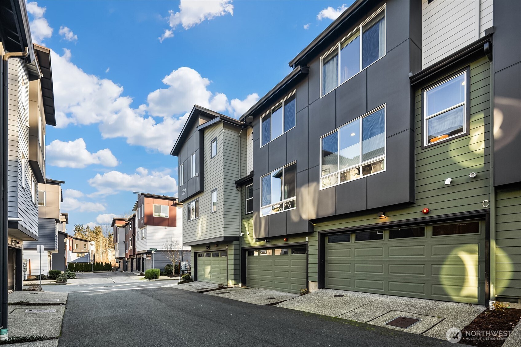 524 238th Place Southeast, Unit C Bothell, WA 98021 - Photo 33 of 38