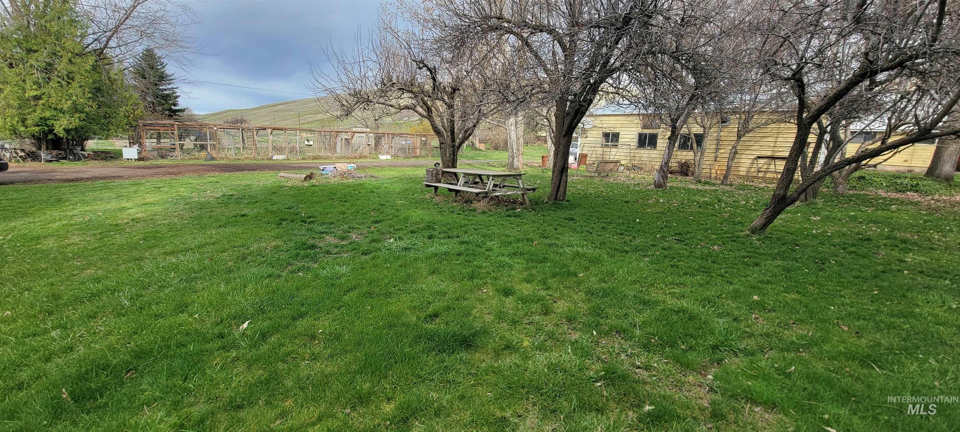 426 Highway 12 Pomeroy, WA 99347 - Photo 30 of 31