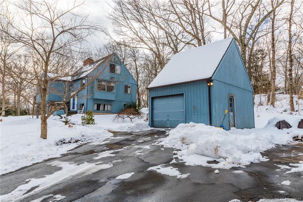 61 3 Corners Road Guilford, CT 06437 - Photo 1 of 1