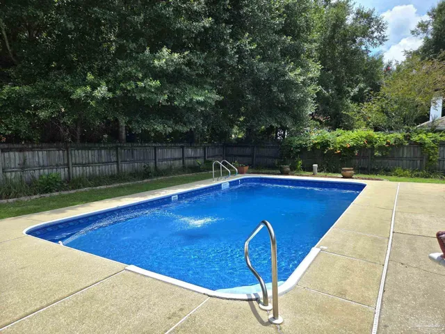 $375,000 | 1908 Joshua Drive, Cantonment, FL 32533