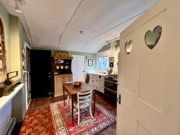 $399,900 | 48 Lincoln Street, Paris, ME 04271