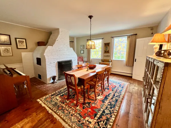 $399,900 | 48 Lincoln Street, Paris, ME 04271