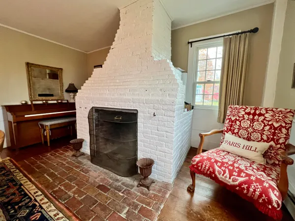 $399,900 | 48 Lincoln Street, Paris, ME 04271