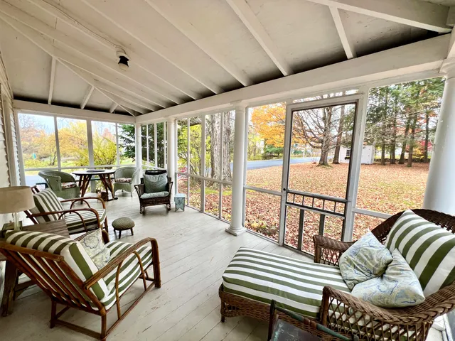 $424,900 | 48 Lincoln Street, Paris, ME 04271