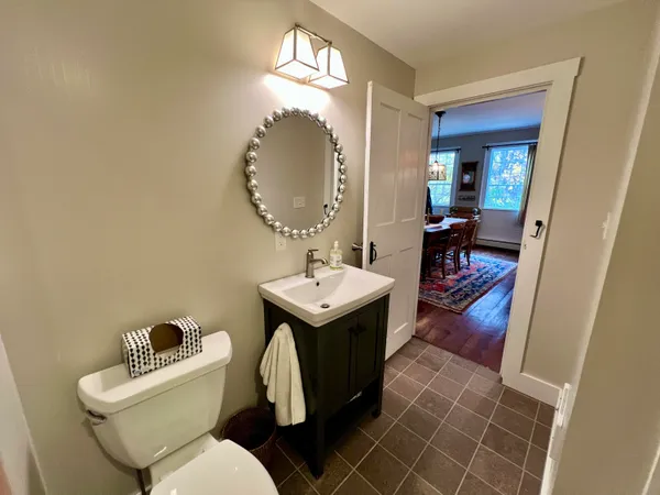 $399,900 | 48 Lincoln Street, Paris, ME 04271