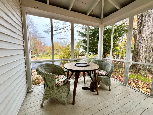 $424,900 | 48 Lincoln Street, Paris, ME 04271