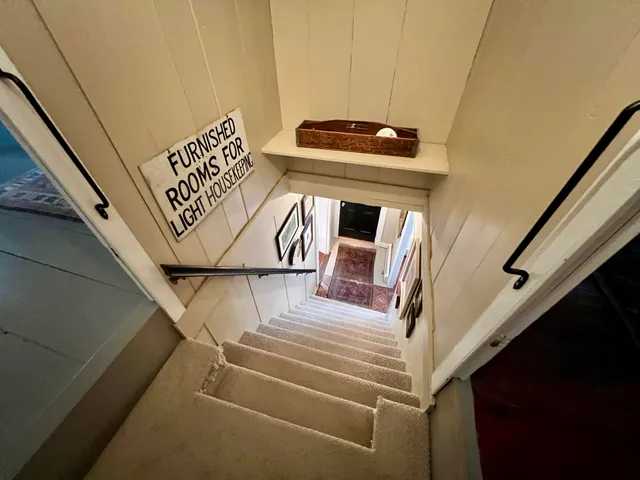 $424,900 | 48 Lincoln Street, Paris, ME 04271