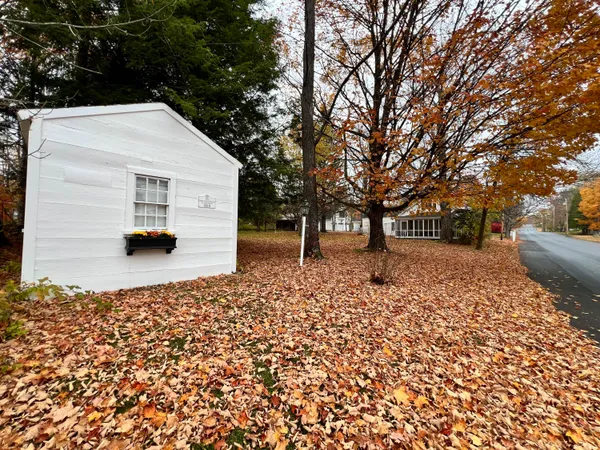 $399,900 | 48 Lincoln Street, Paris, ME 04271