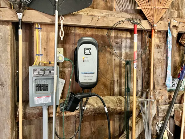 $399,900 | 48 Lincoln Street, Paris, ME 04271