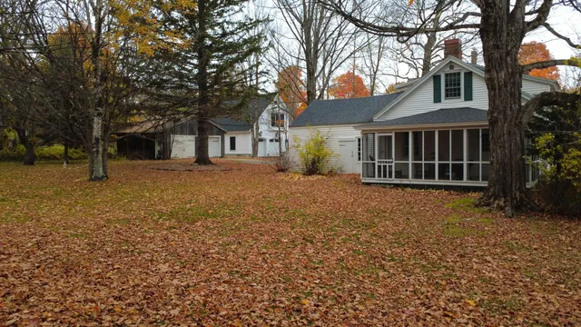 $424,900 | 48 Lincoln Street, Paris, ME 04271