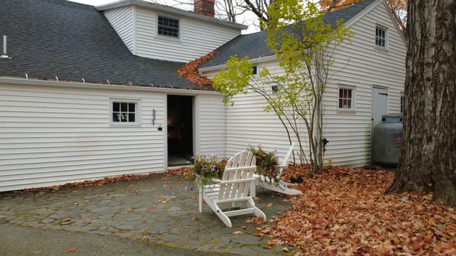 $424,900 | 48 Lincoln Street, Paris, ME 04271