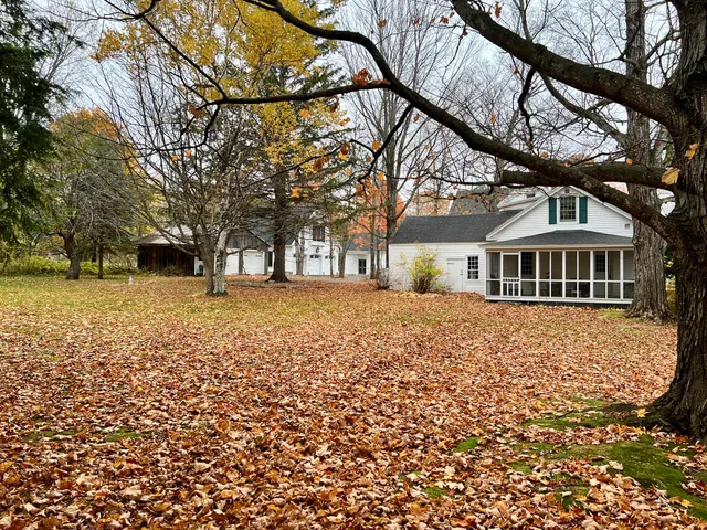 $424,900 | 48 Lincoln Street, Paris, ME 04271