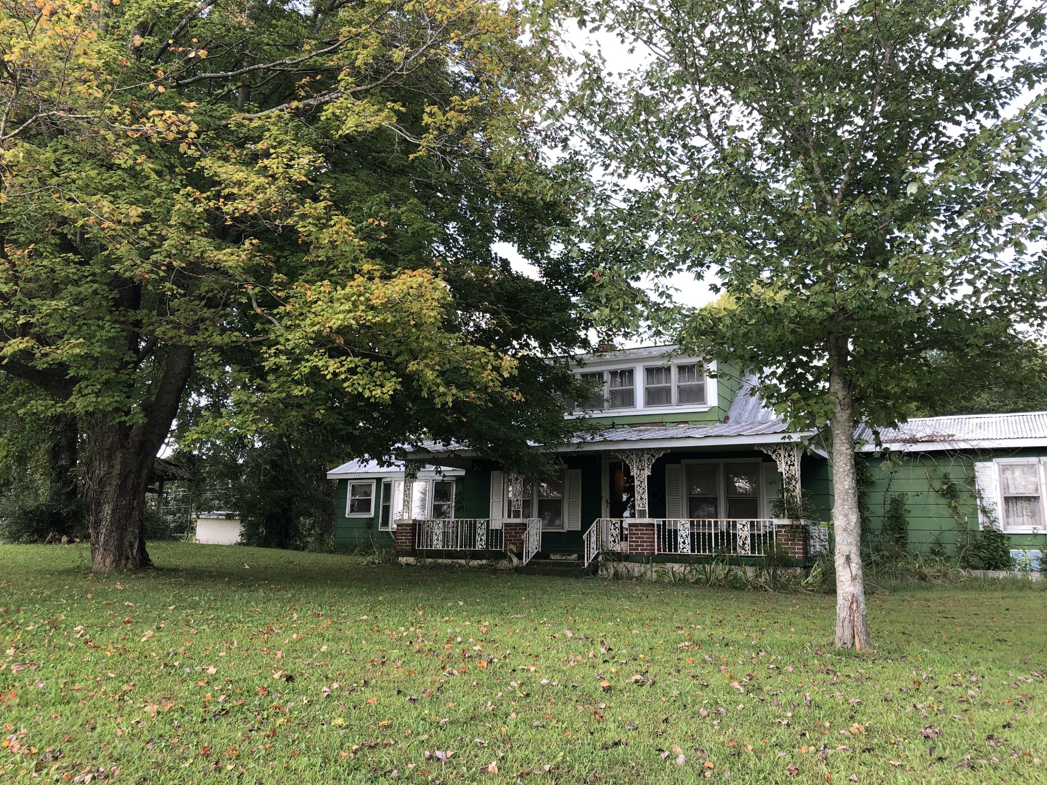 2831 Erin Road McEwen, TN 37101 - Photo 1 of 5 Gallery Image 1