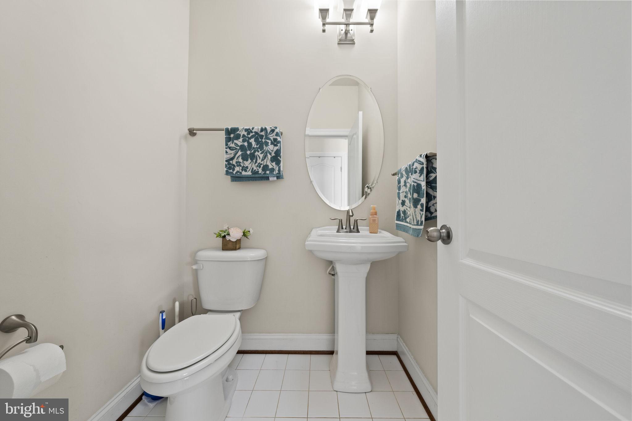 10490 Stansfield Road Laurel, MD 20723 - Photo 13 of 36 First floor half bathroom