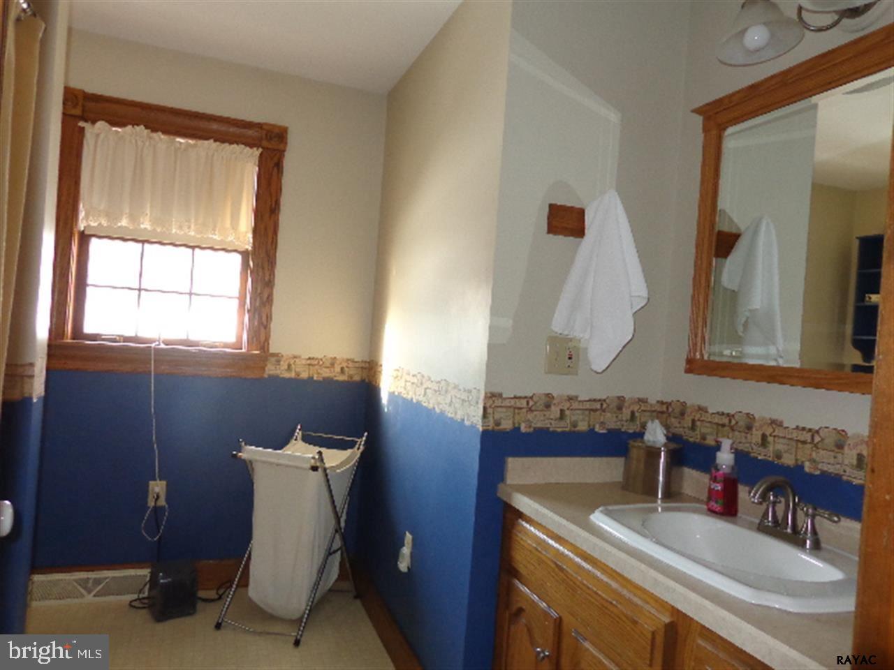 108 West McKinley Road Delta, PA 17314 - Photo 21 of 36 Gallery Image 21