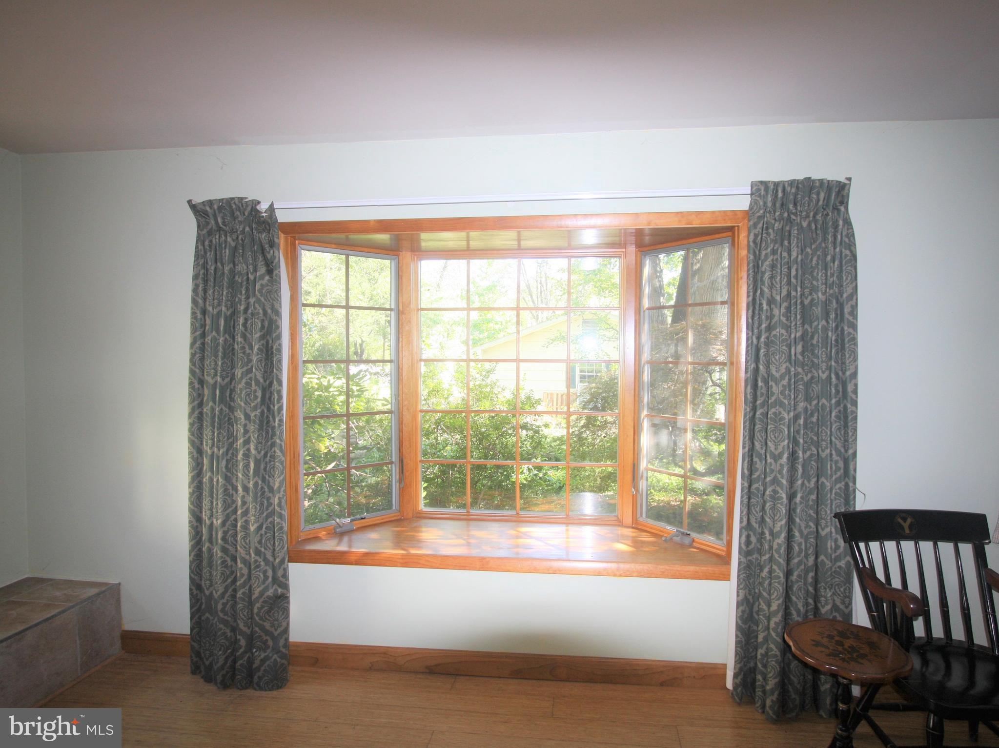 5001 West Running Brook Road Columbia, MD 21044 - Photo 11 of 26 Beautiful Bay Window