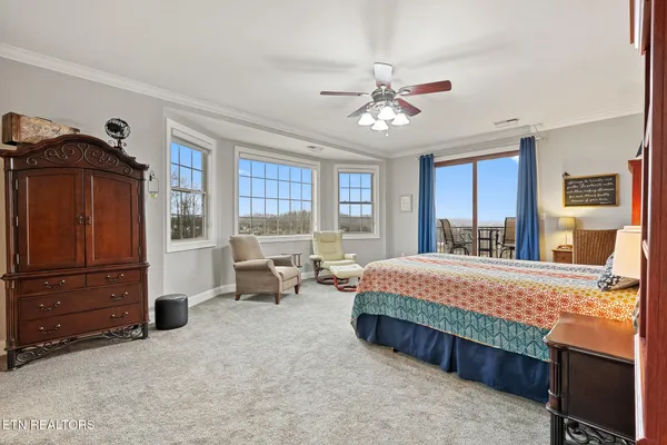 $825,000 | 2834 Lake Pointe Drive, Kingston, TN 37763