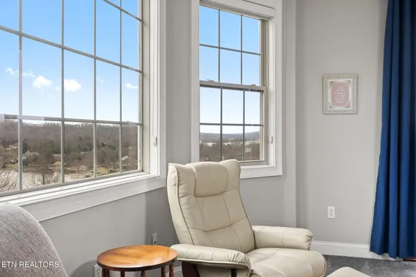 $825,000 | 2834 Lake Pointe Drive, Kingston, TN 37763